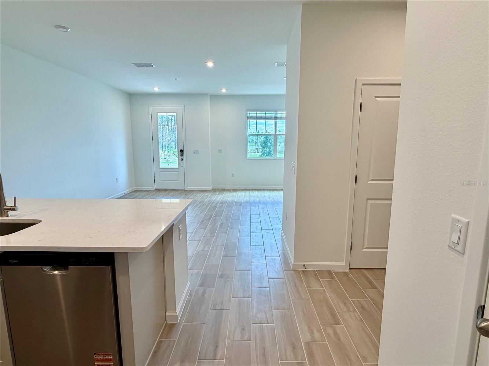 MERIDIAN PARKS PHASE 6 - Residential Lease