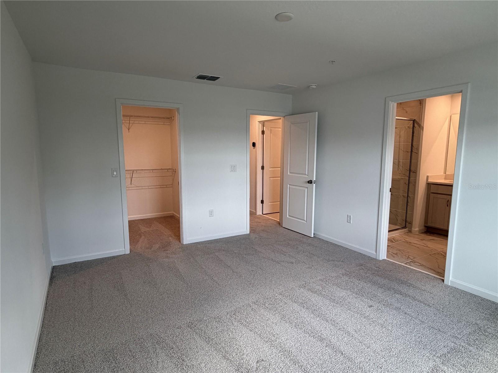 MERIDIAN PARKS PHASE 6 - Residential Lease