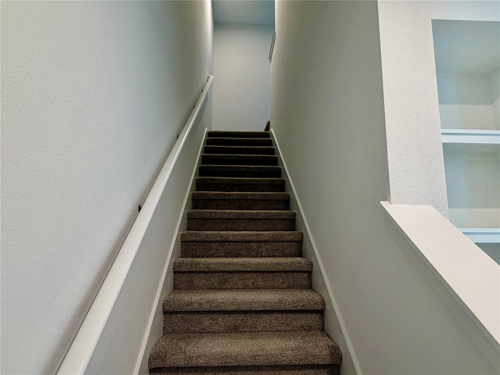 MERIDIAN PARKS PHASE 6 - Residential Lease