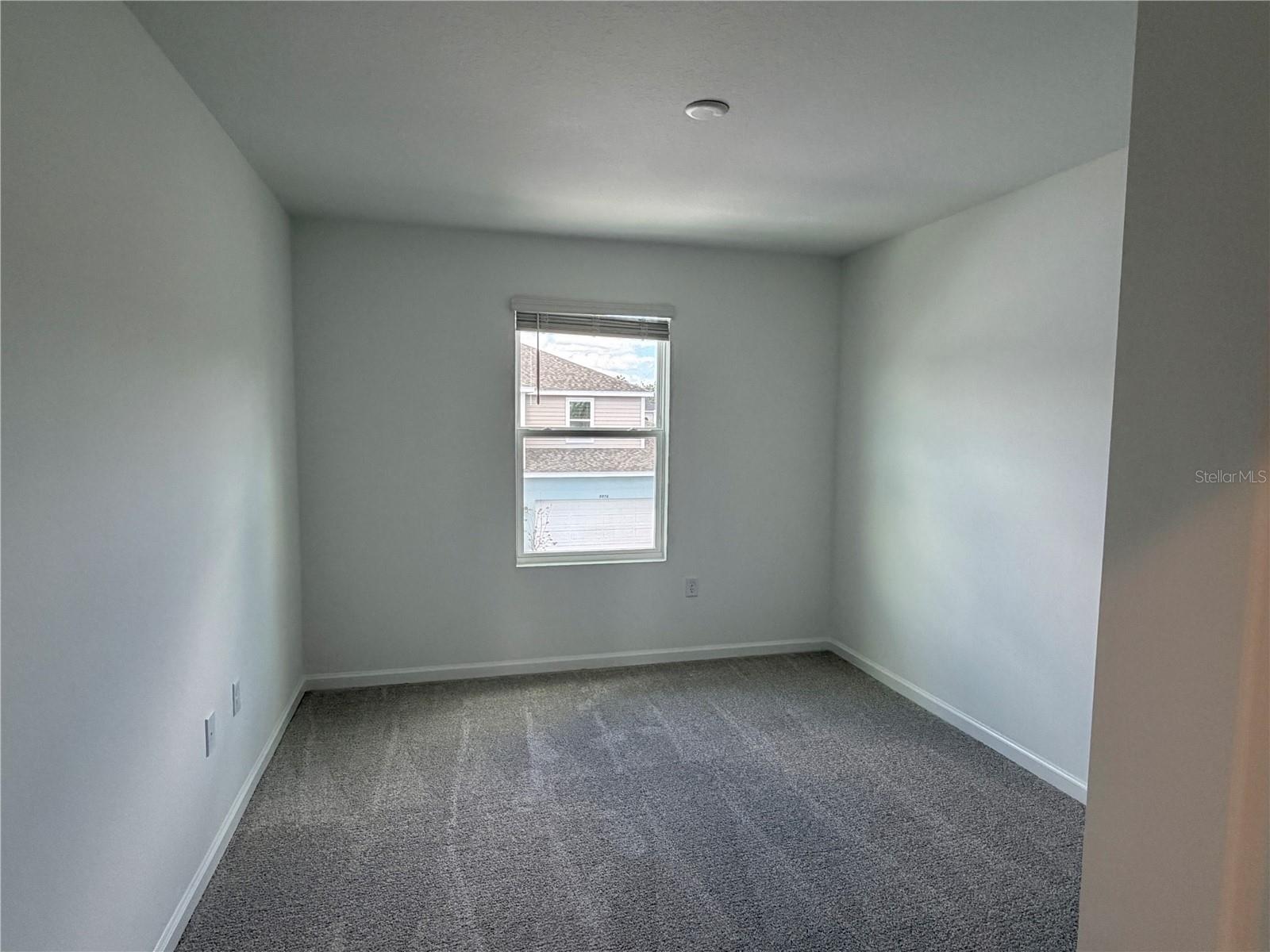 MERIDIAN PARKS PHASE 6 - Residential Lease