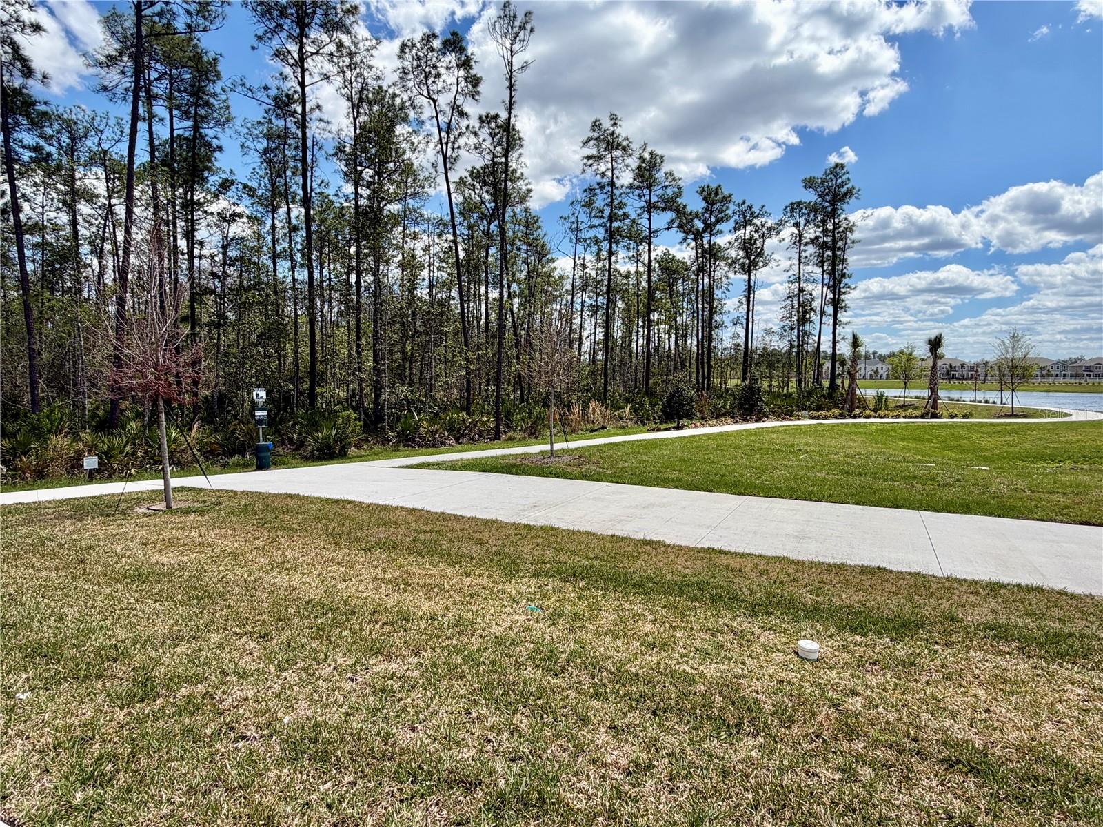 MERIDIAN PARKS PHASE 6 - Residential Lease