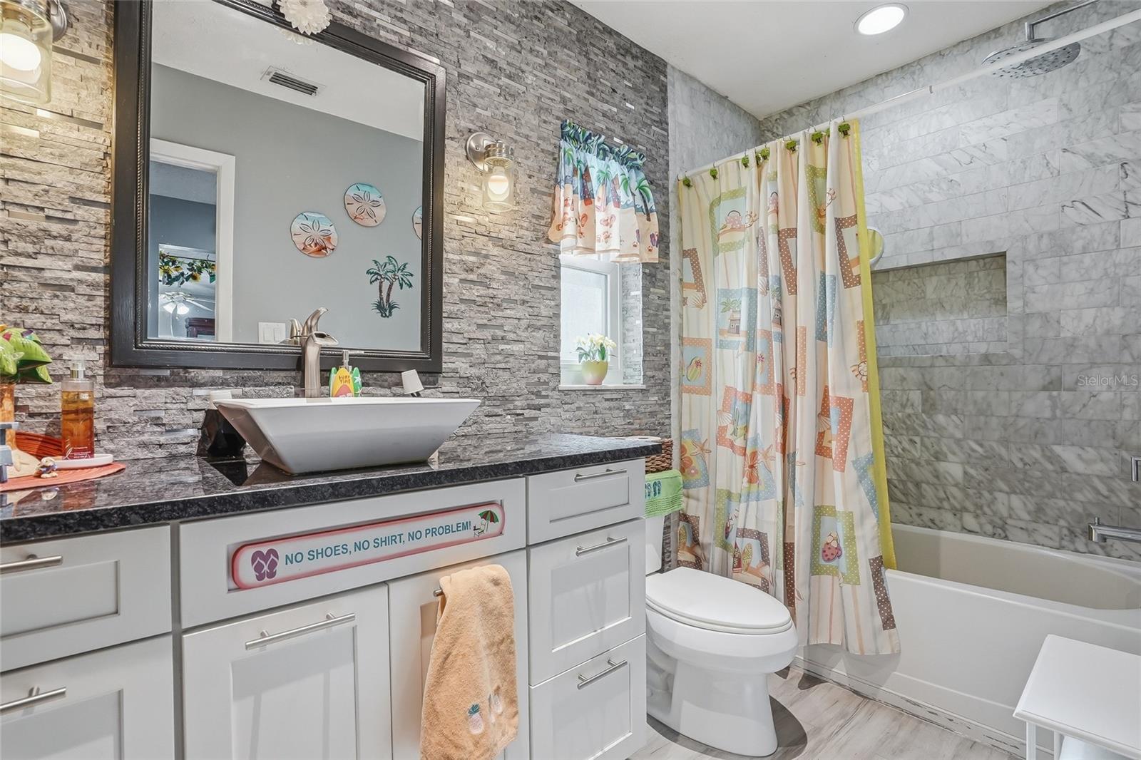 BLOOMINGDALE SEC E - Residential