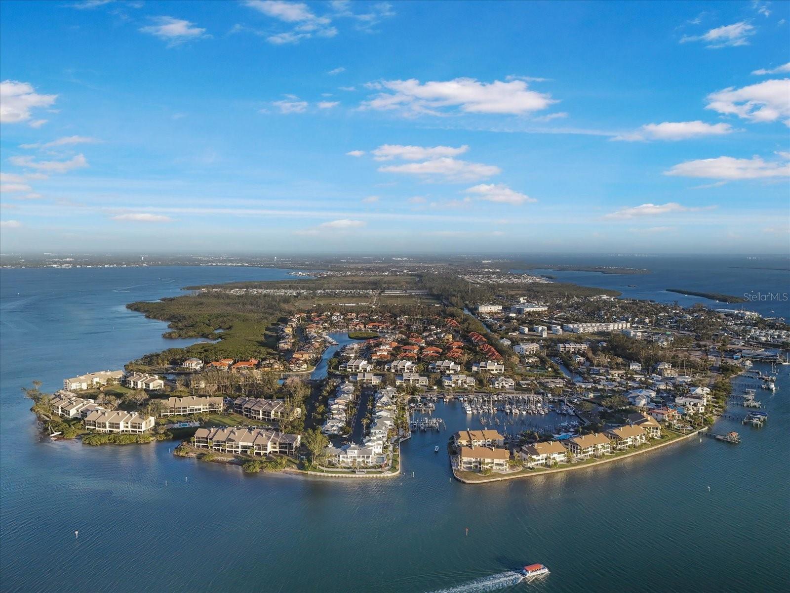 SUNSET HARBOR - Residential