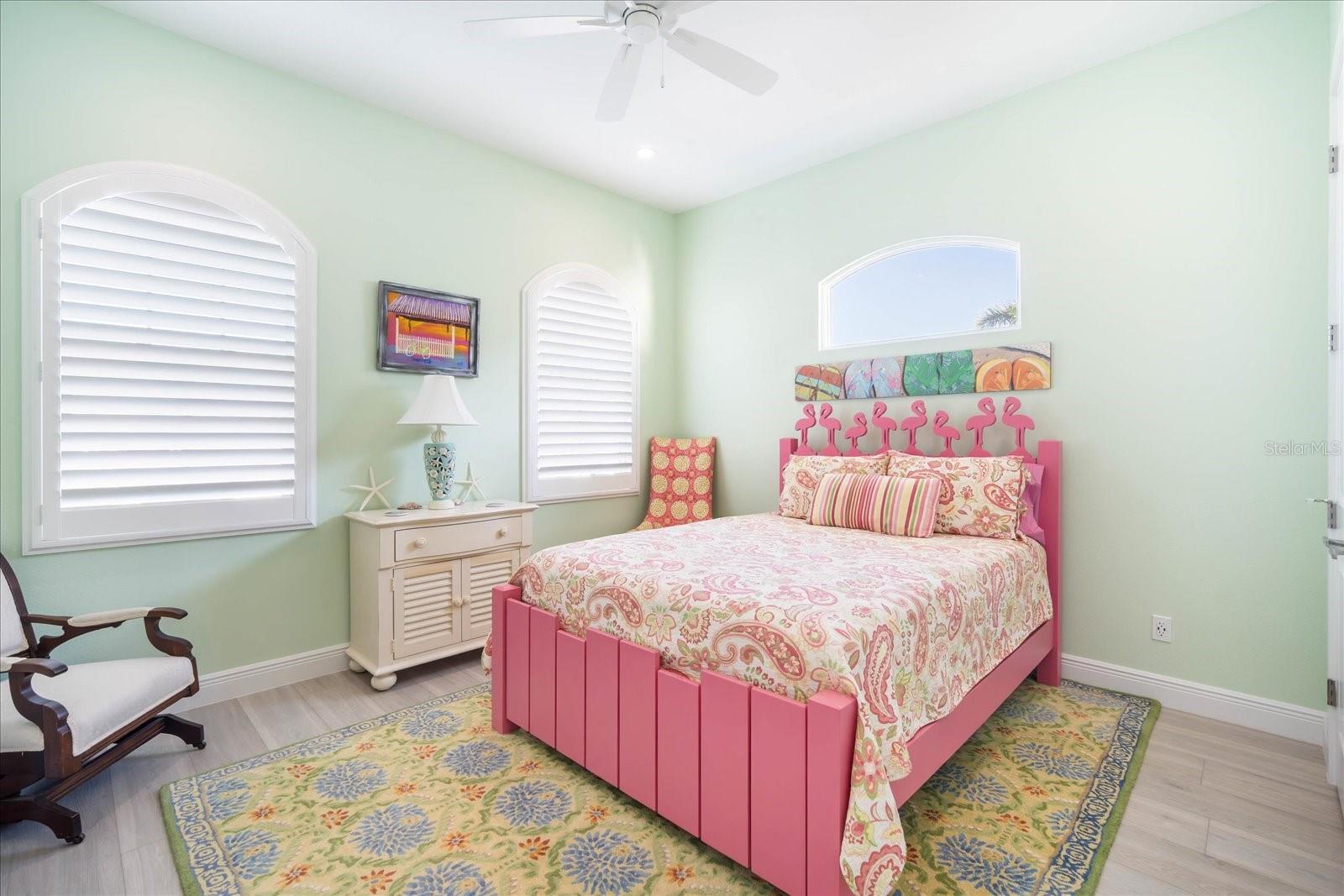 SUNSET HARBOR - Residential