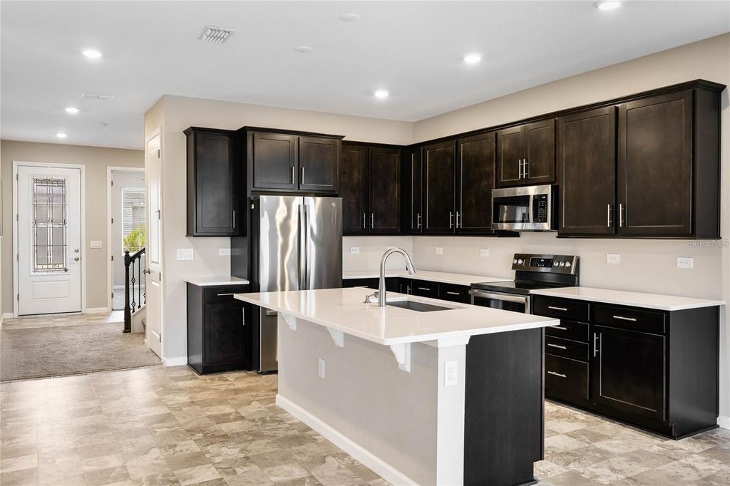 Photo of 1108 Sugarwood Street, Davenport, FL 33837 (MLS # S5146477)