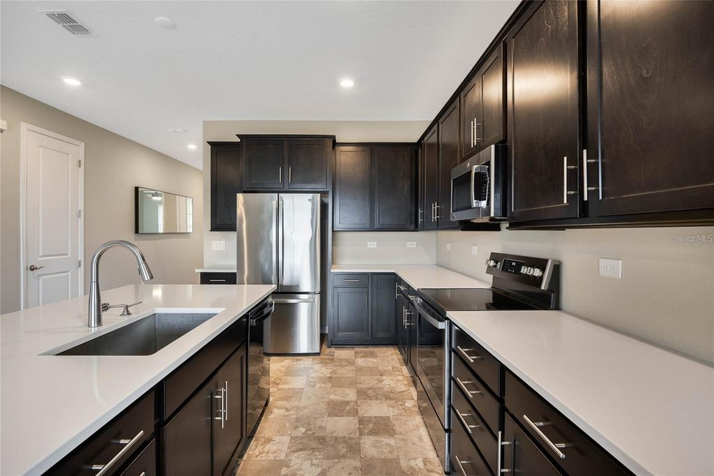 Photo of 1108 Sugarwood Street, Davenport, FL 33837 (MLS # S5146477)