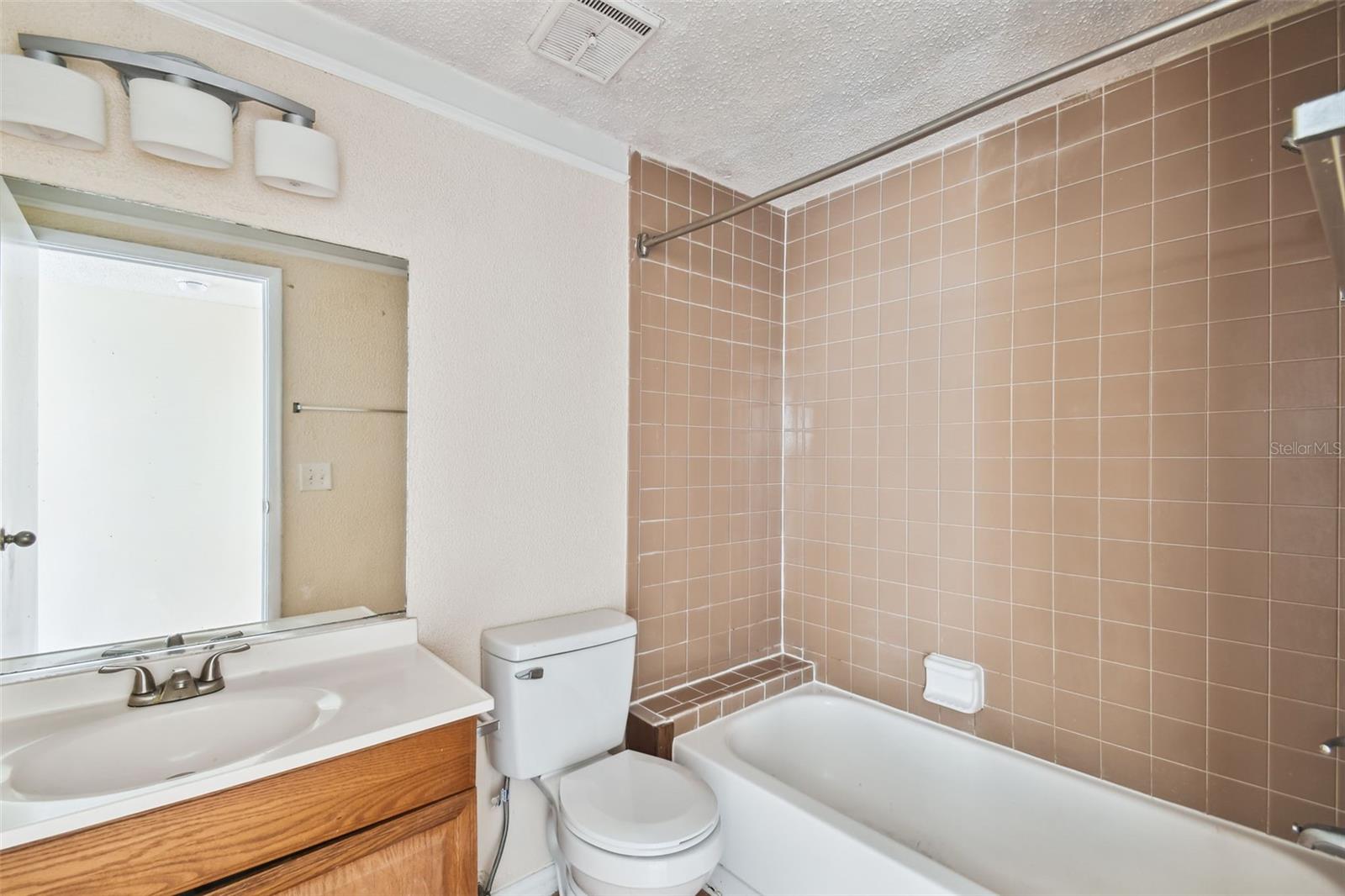GARDENS OF FOREST LAKES CONDO THE - Residential