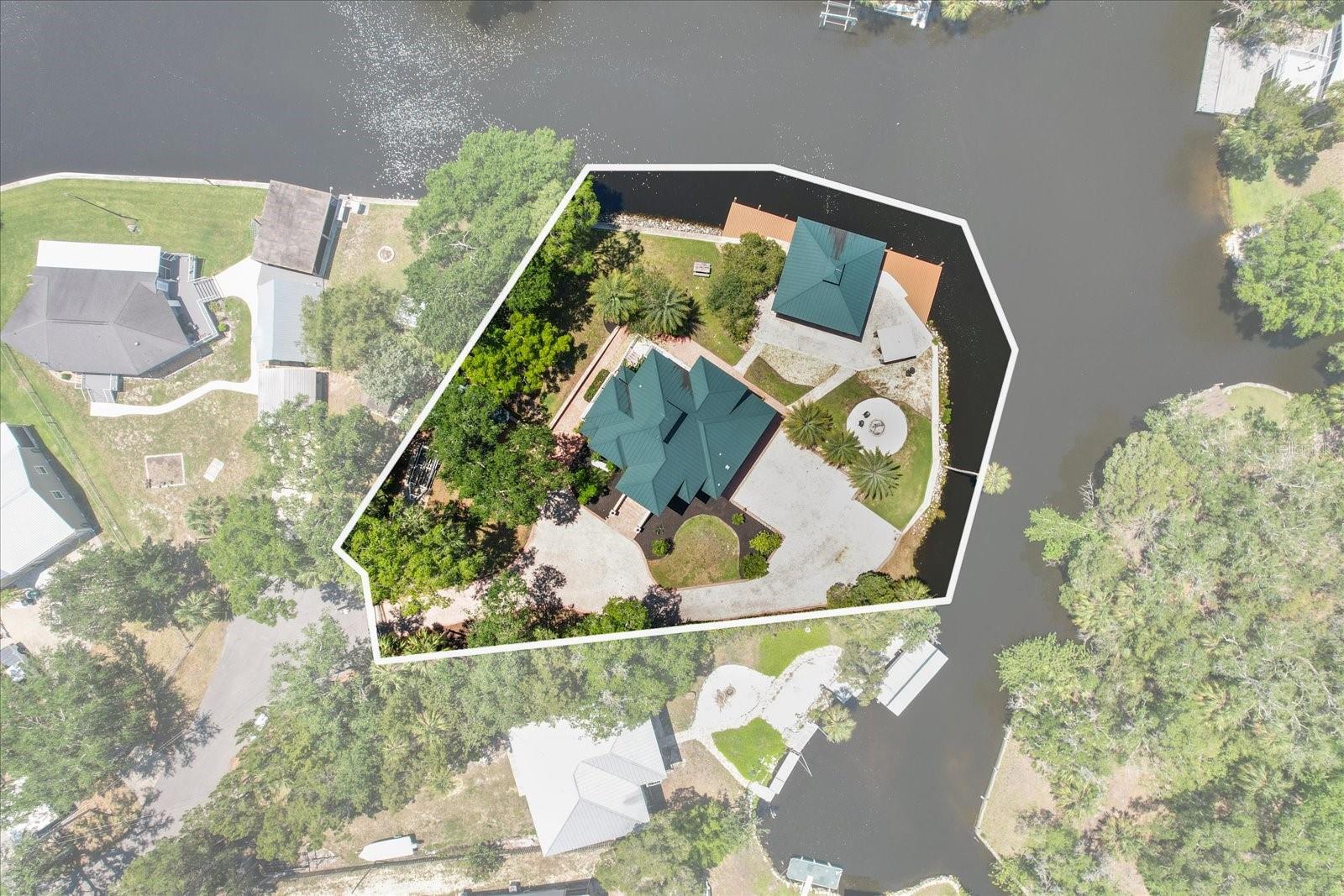 5751 S BEAVER POINT