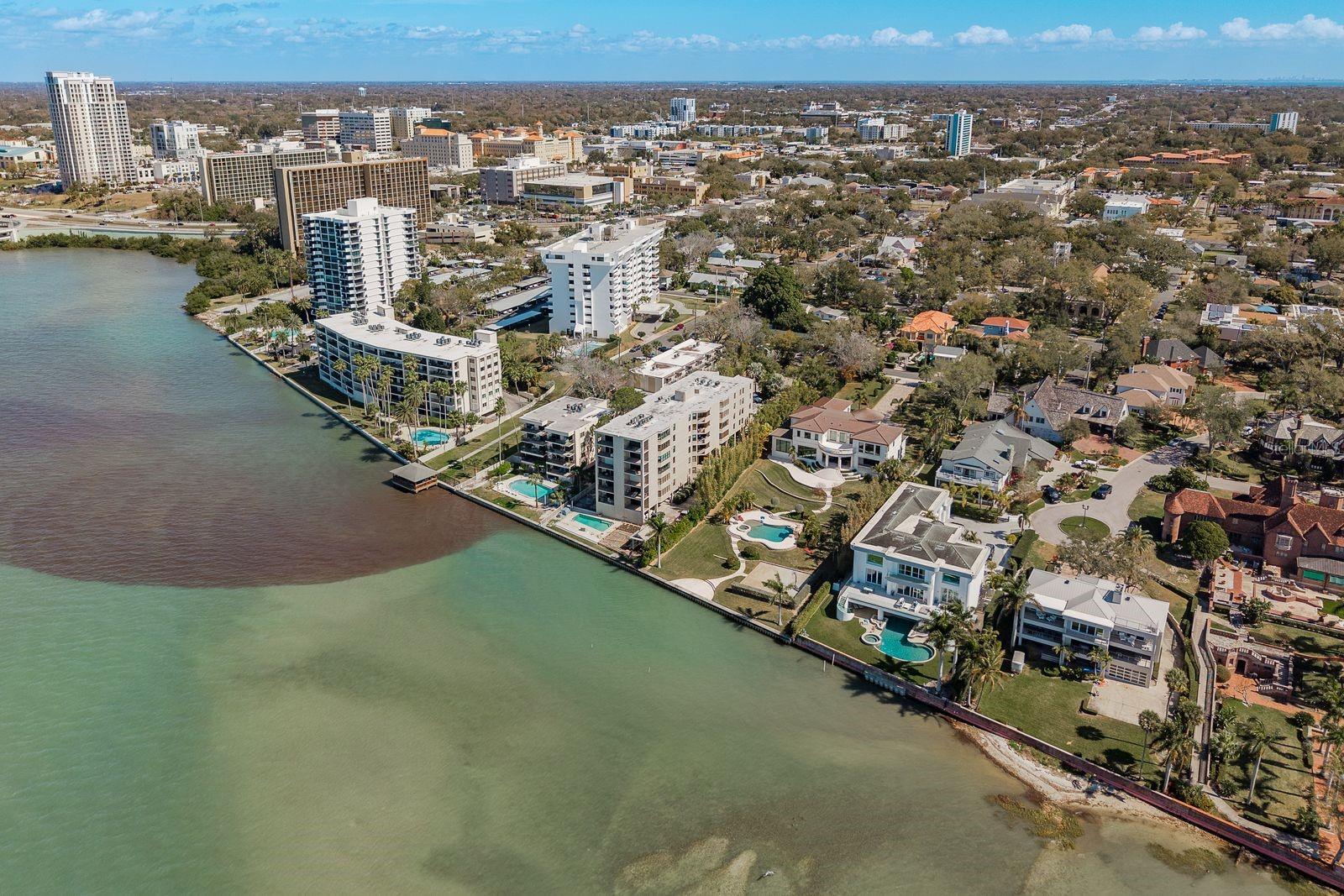 CAMELOT OAKS CONDO - Residential