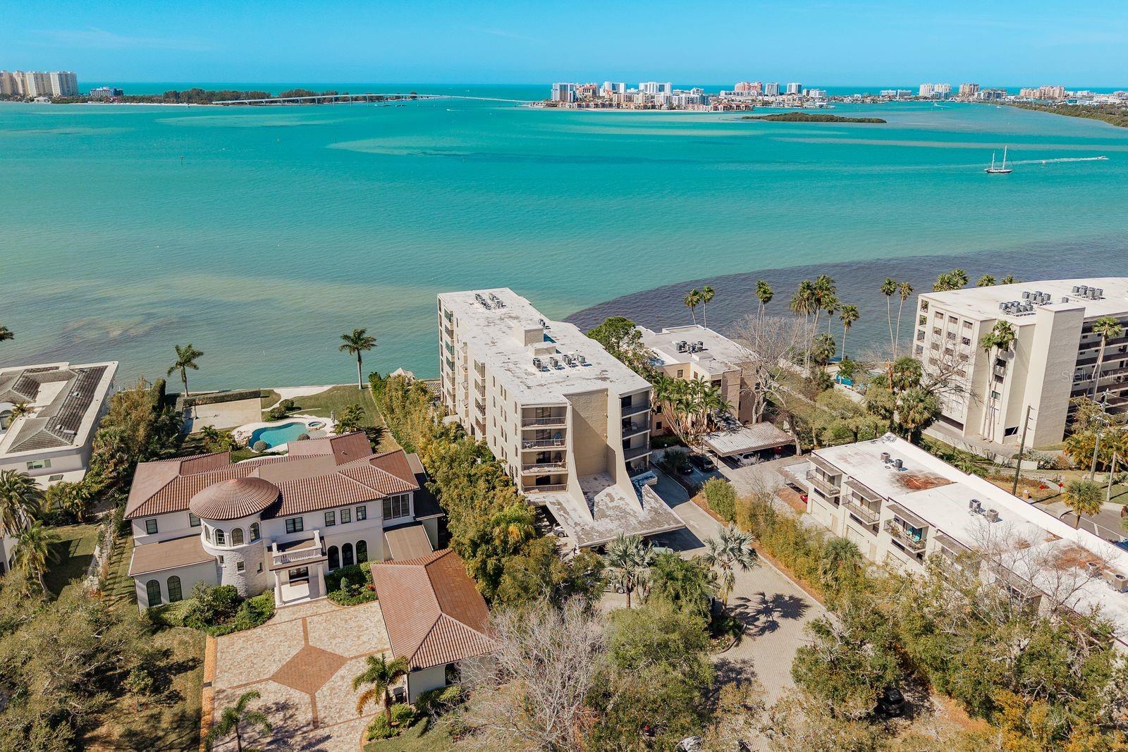 CAMELOT OAKS CONDO - Residential