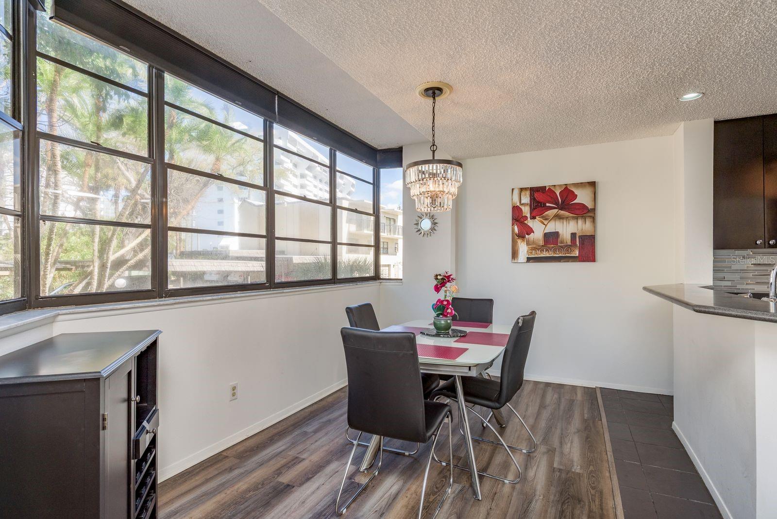 CAMELOT OAKS CONDO - Residential