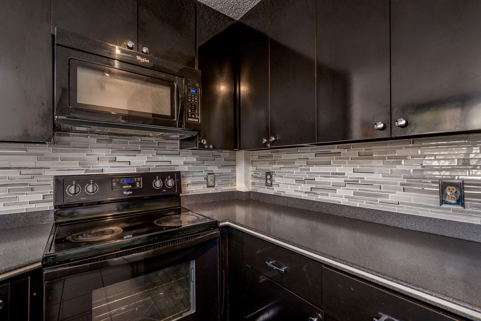 CAMELOT OAKS CONDO - Residential