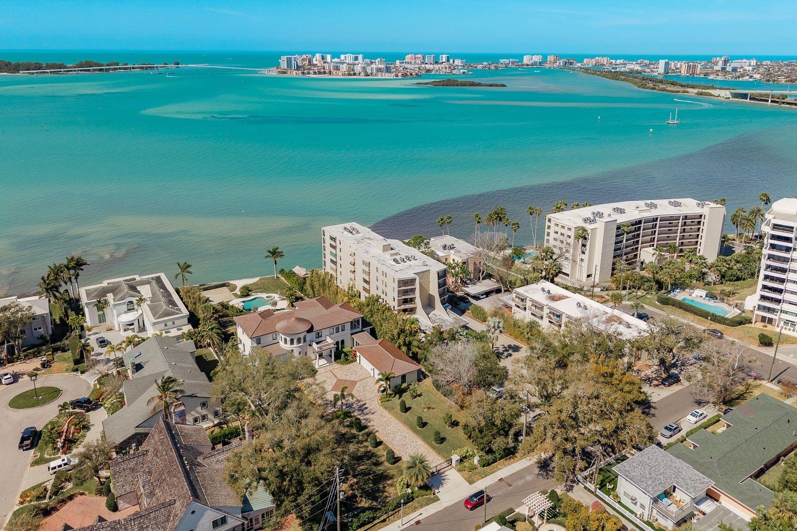 CAMELOT OAKS CONDO - Residential