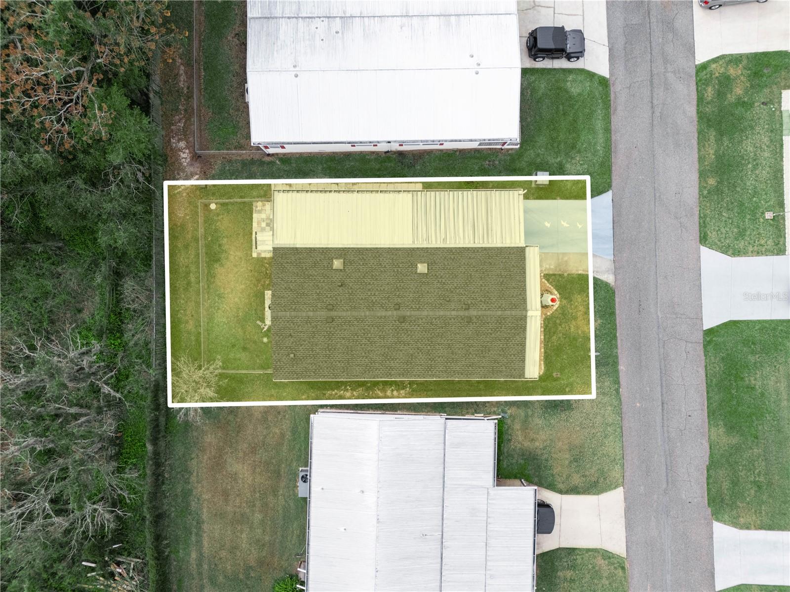 FOXWOOD LAKE ESTATES - Residential