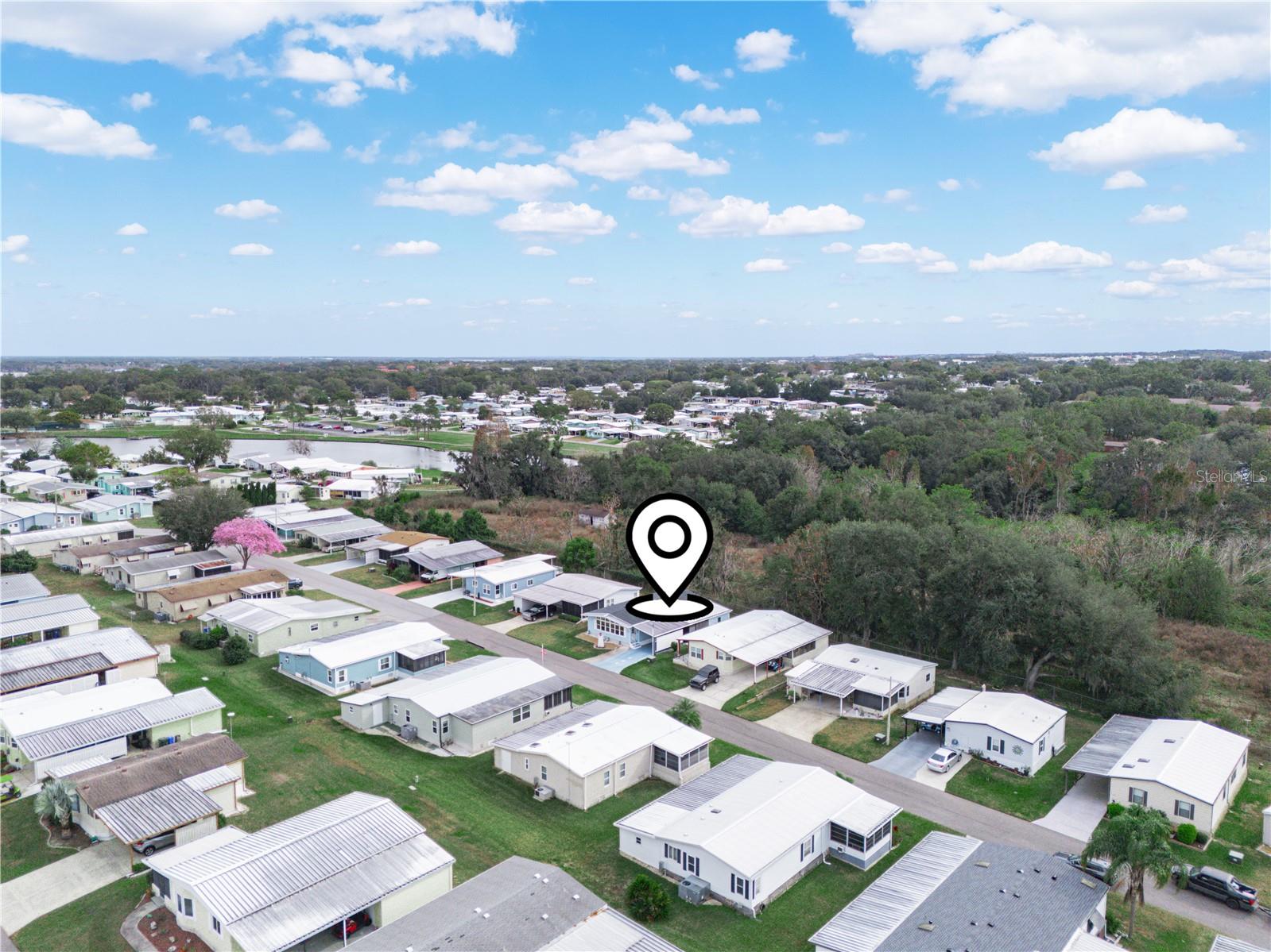 FOXWOOD LAKE ESTATES - Residential