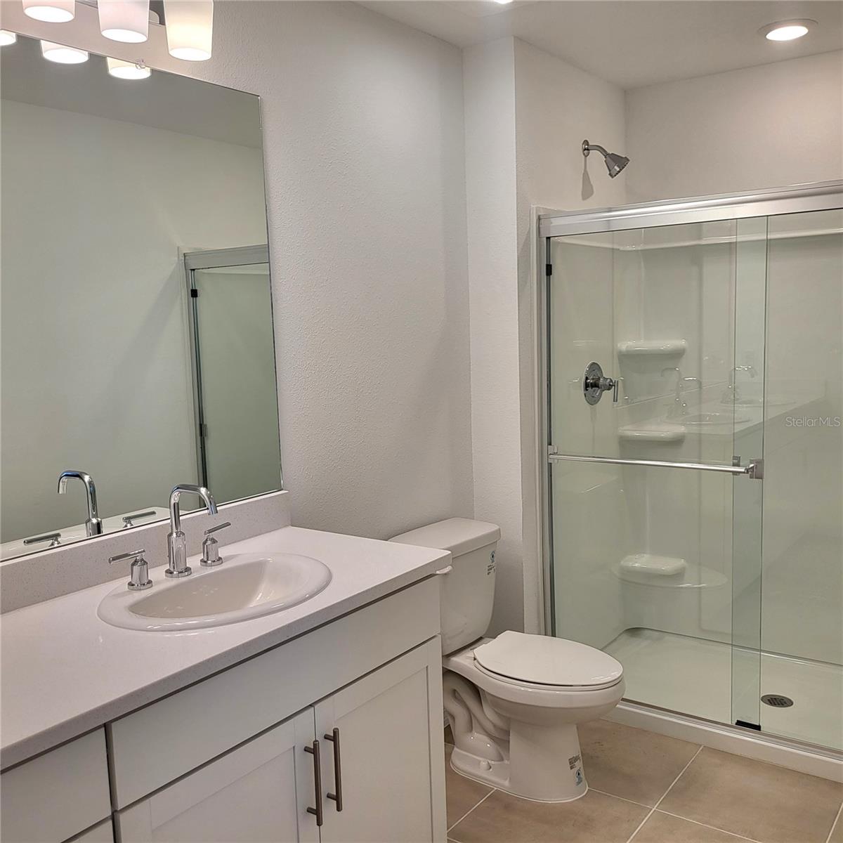 RIVER LNDG PHS 2E-2F-3E - Residential Lease