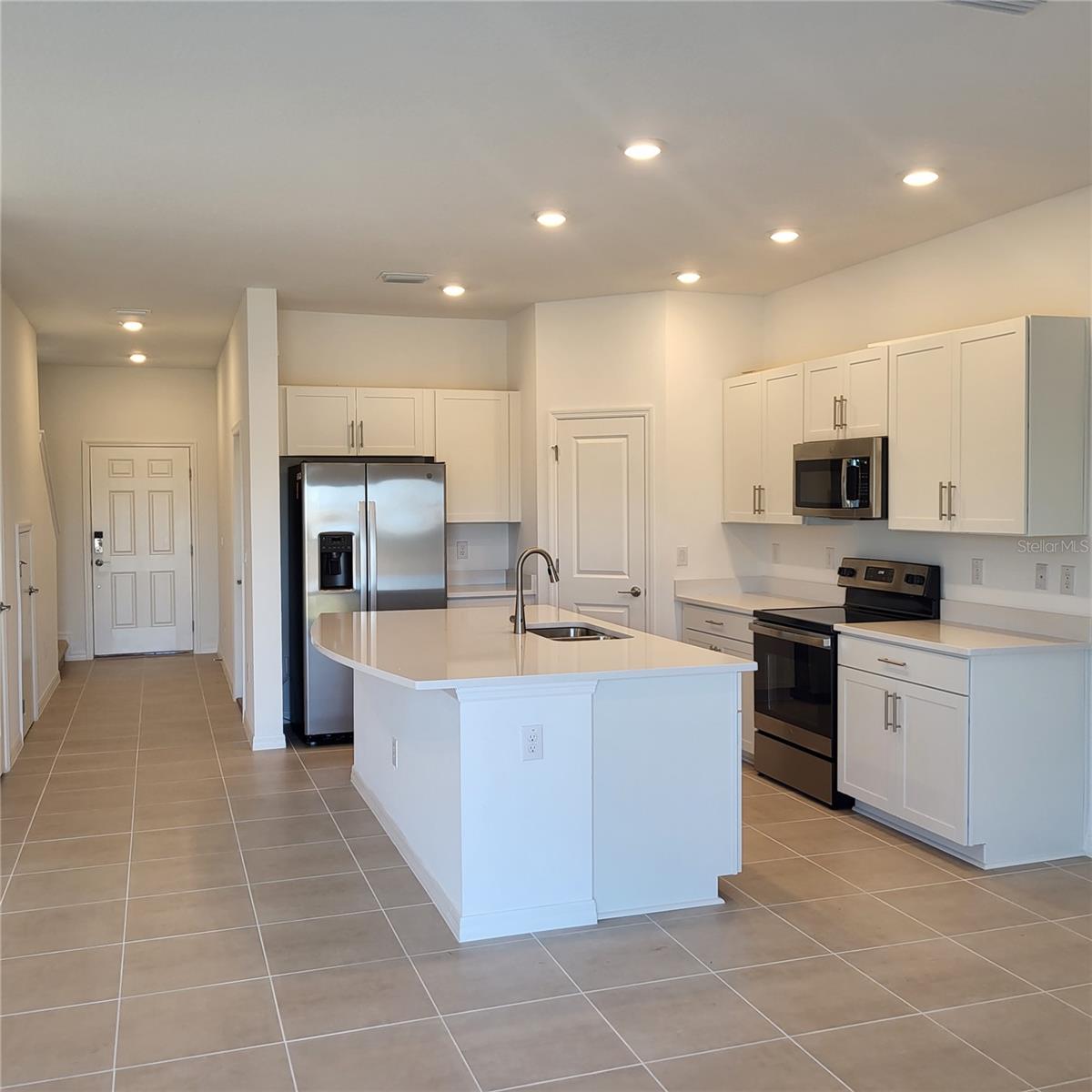 RIVER LNDG PHS 2E-2F-3E - Residential Lease