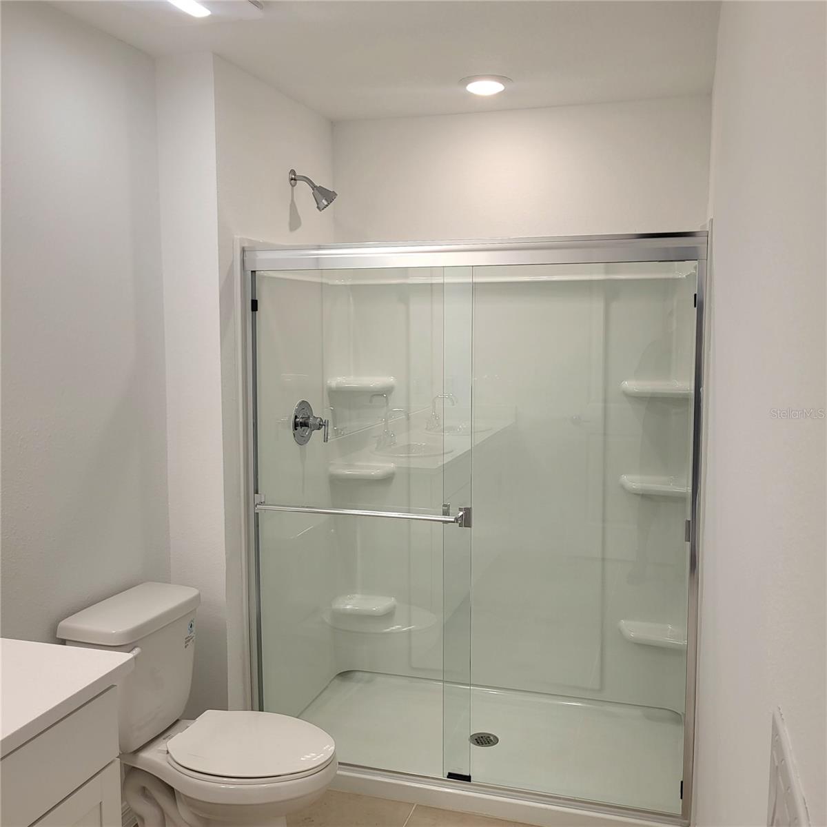 RIVER LNDG PHS 2E-2F-3E - Residential Lease