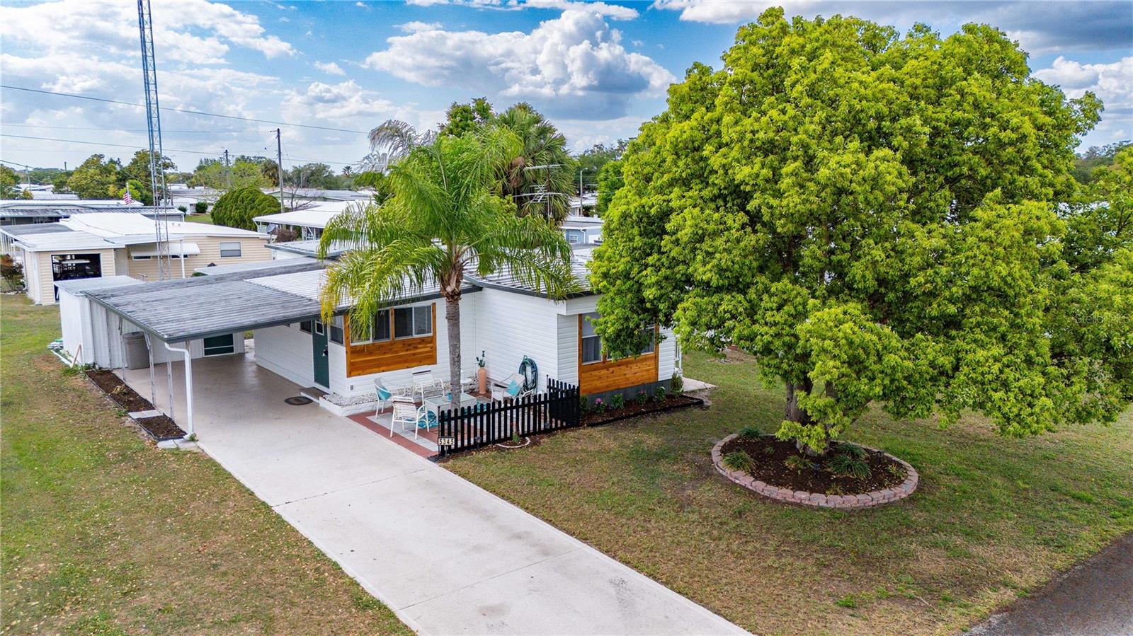 BETMAR ACRES - Residential