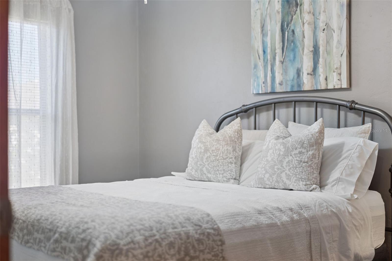 SHANGRI-LA VILLAGE - Residential