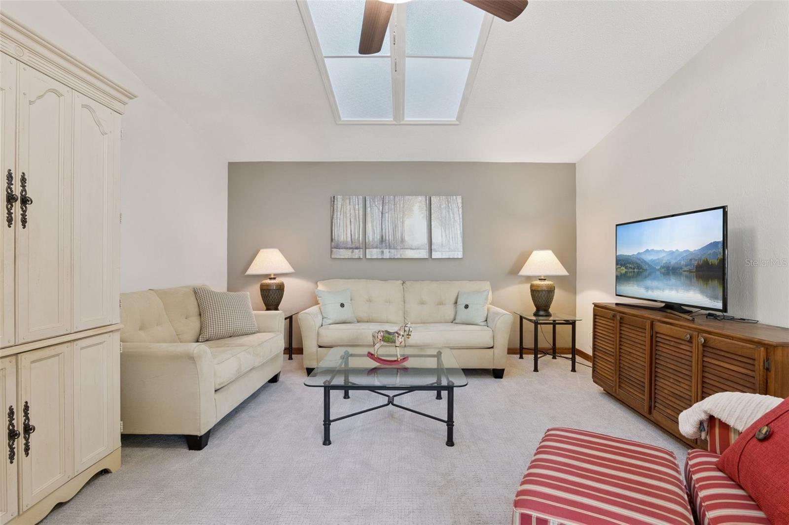 SHANGRI-LA VILLAGE - Residential