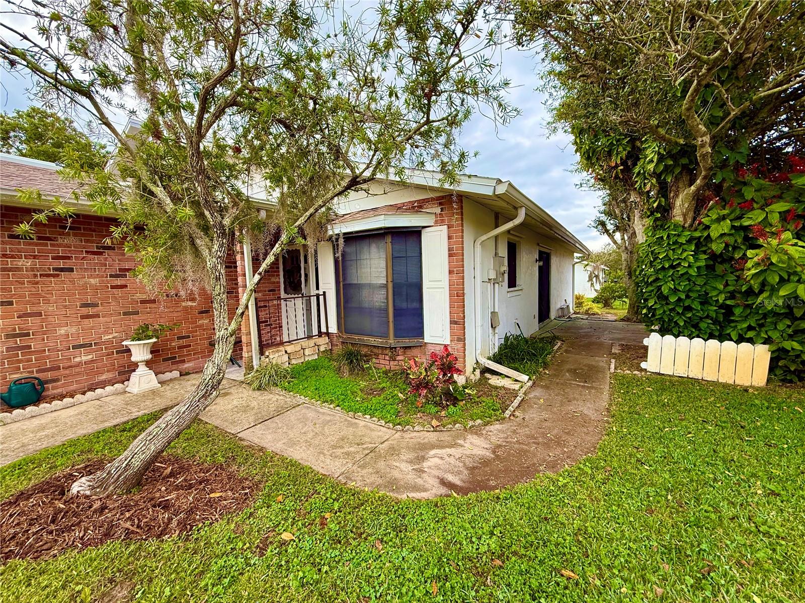 SHANGRI-LA VILLAGE - Residential