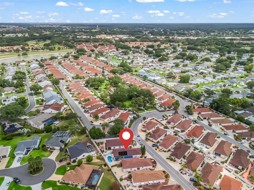 Photo of 632 Delgado Avenue, Lady Lake, FL 32159 (MLS # G5100434)