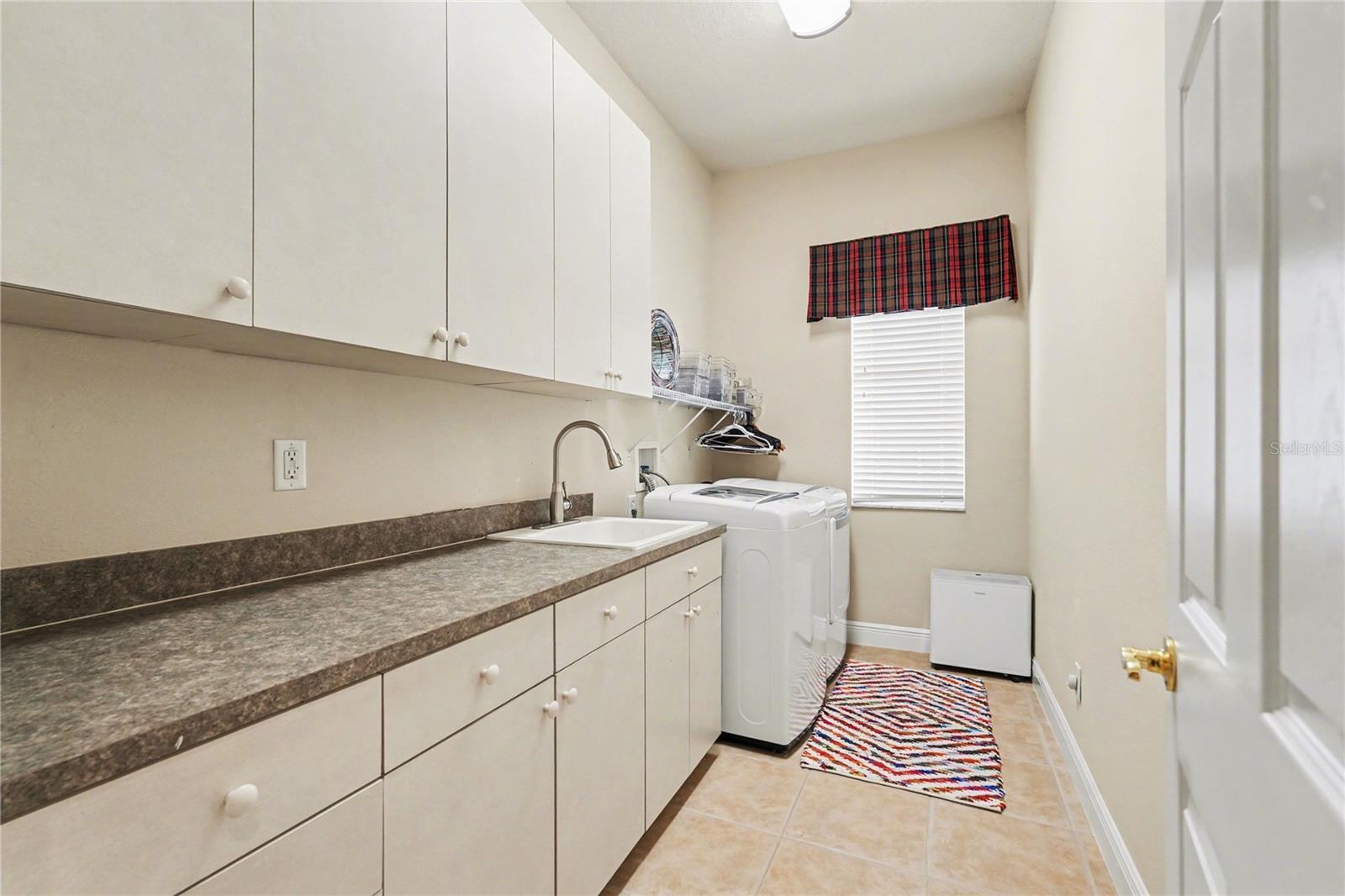 LAKE JOVITA GOLF AND COUNTRY CLUB - Residential