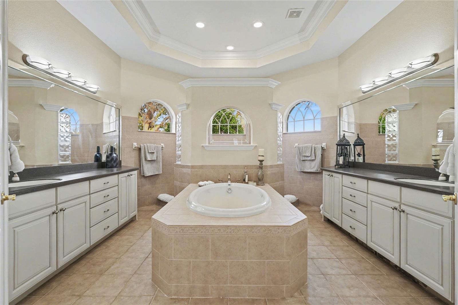 LAKE JOVITA GOLF AND COUNTRY CLUB - Residential