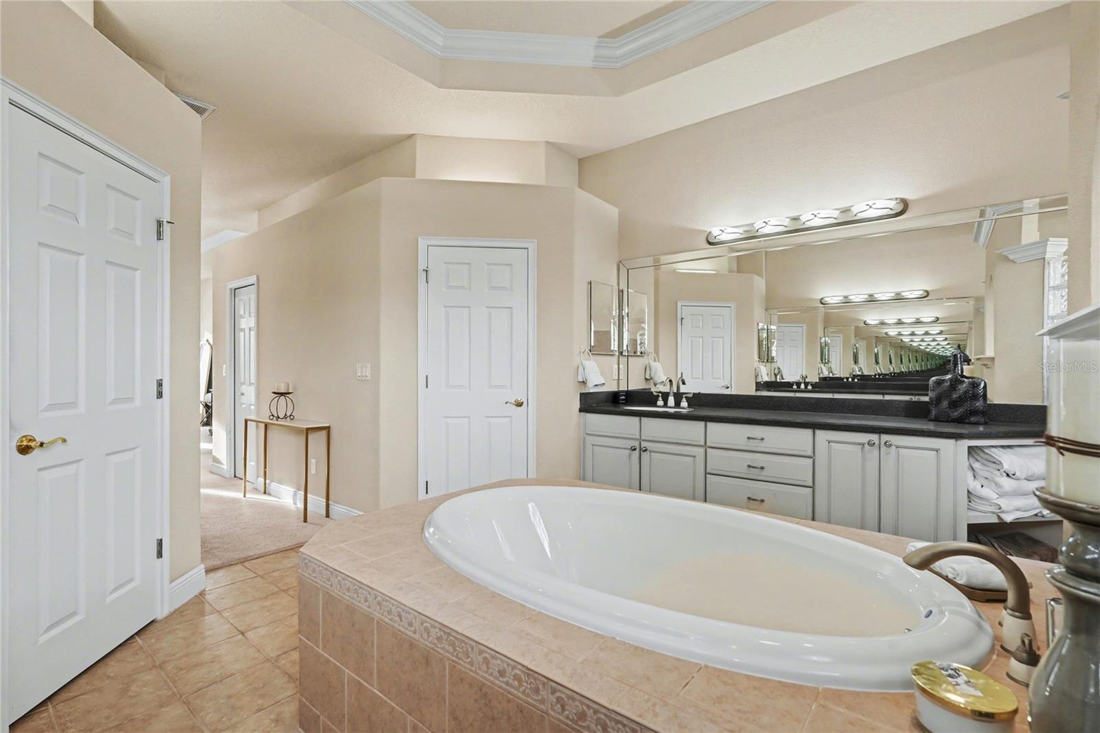 LAKE JOVITA GOLF AND COUNTRY CLUB - Residential