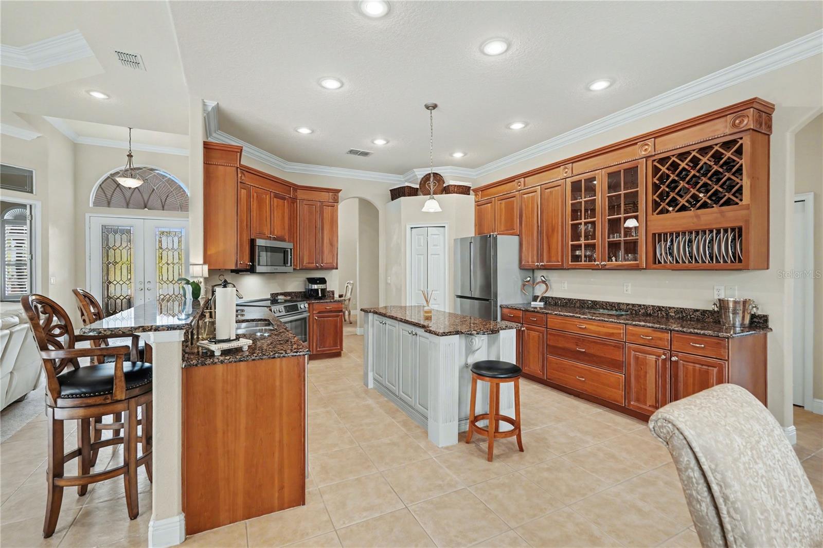 LAKE JOVITA GOLF AND COUNTRY CLUB - Residential