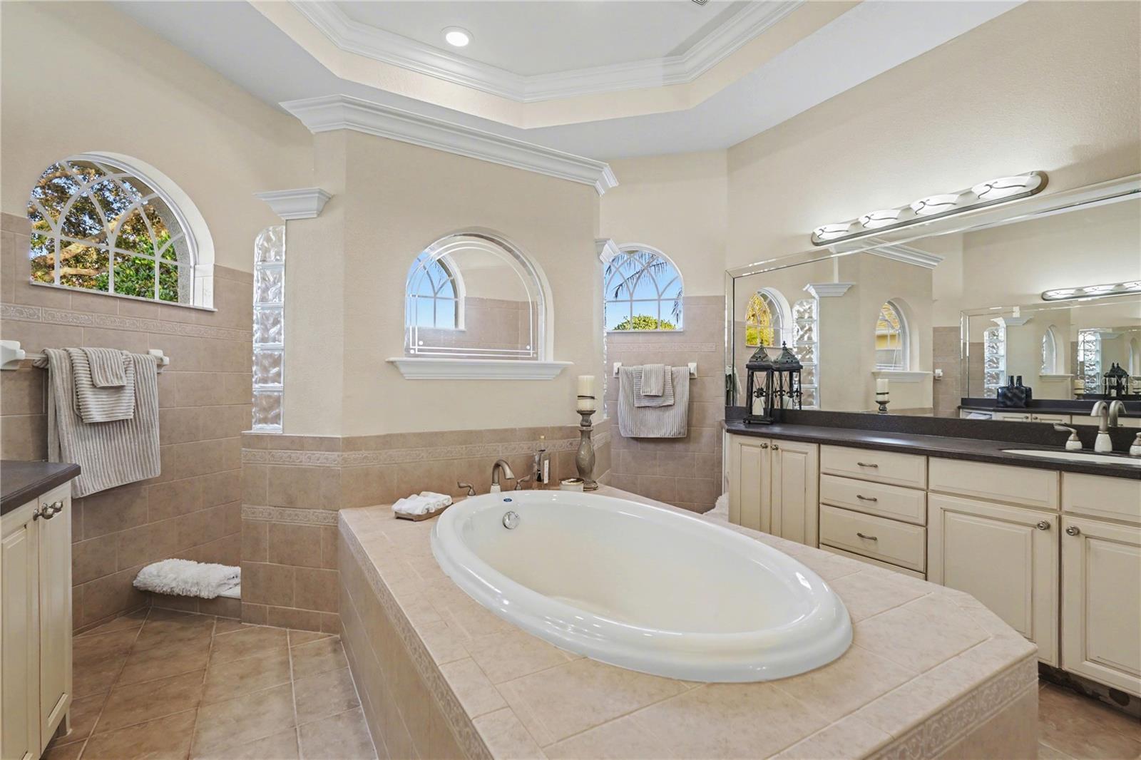 LAKE JOVITA GOLF AND COUNTRY CLUB - Residential