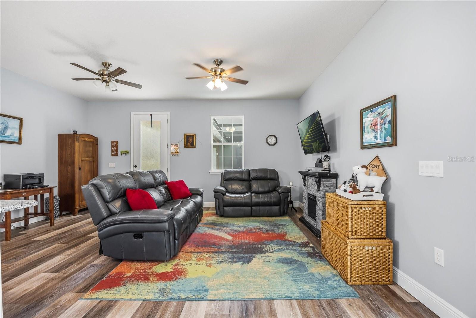 BAY LAKE RANCH UNIT 1 - Residential
