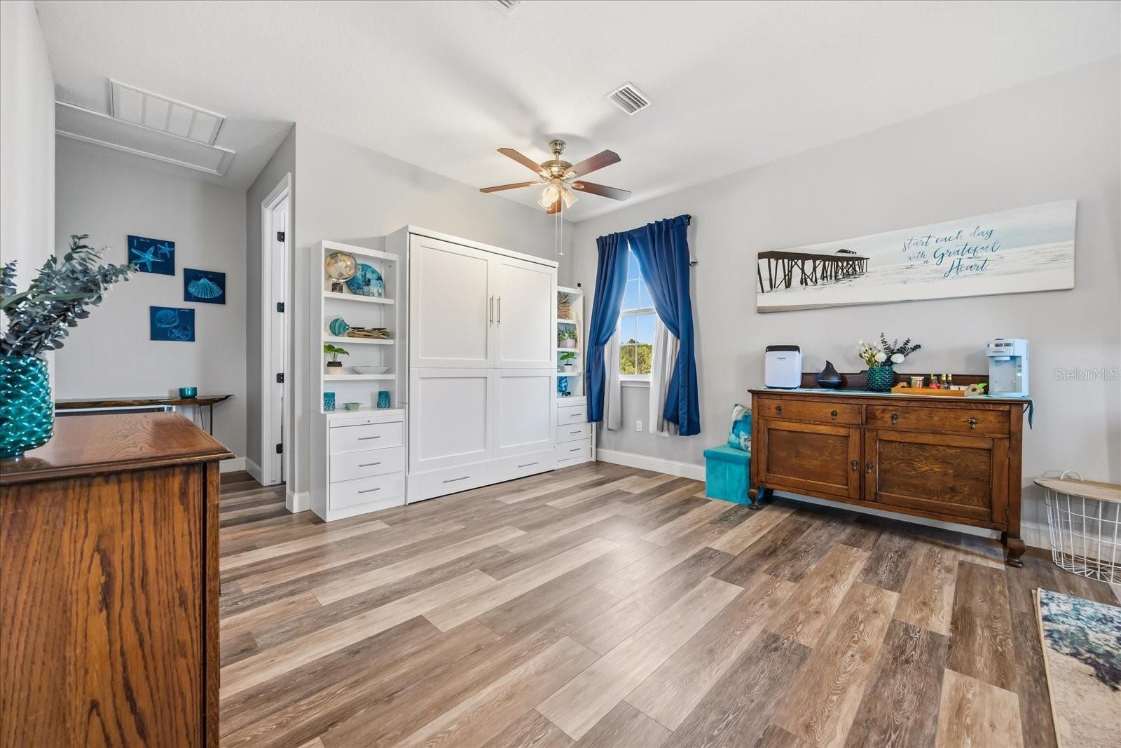 BAY LAKE RANCH UNIT 1 - Residential