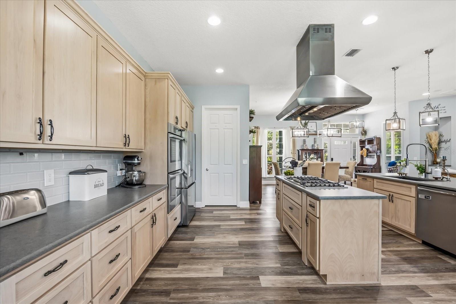 BAY LAKE RANCH UNIT 1 - Residential