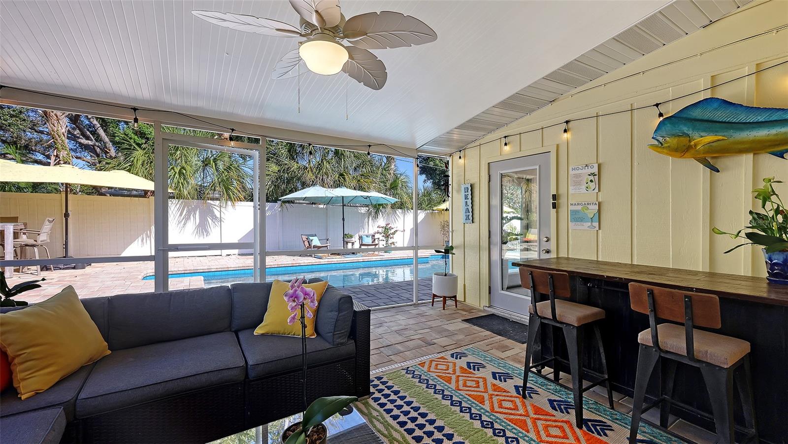 SOUTH GATE - Residential