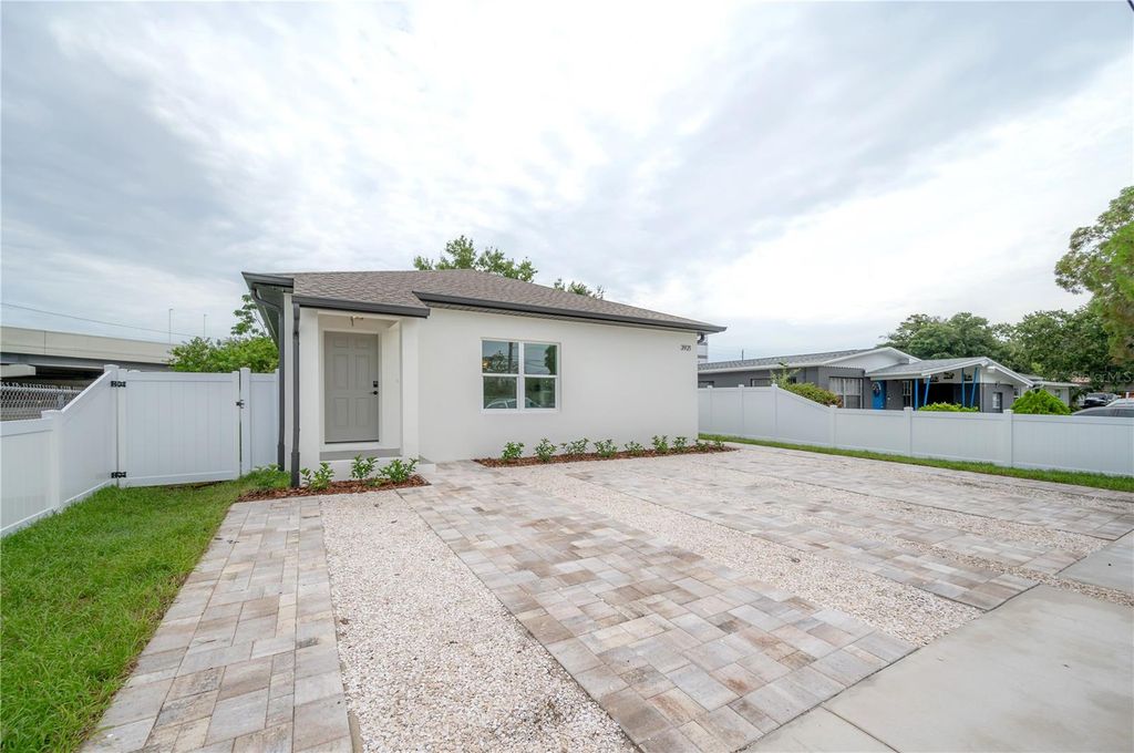 Photo of 3921 W State Street #1 &amp; 2, Tampa, FL 33609 (MLS # TB8465260)