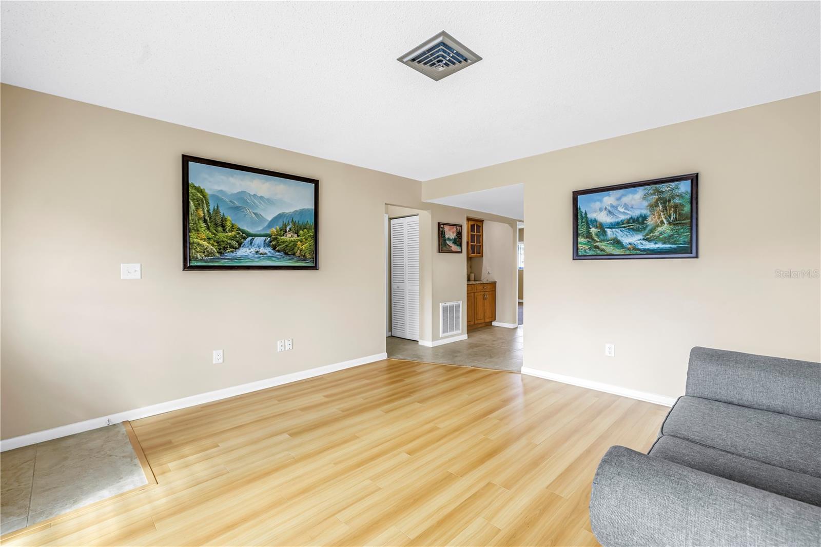 SPRINGWOOD VILLAS - Residential