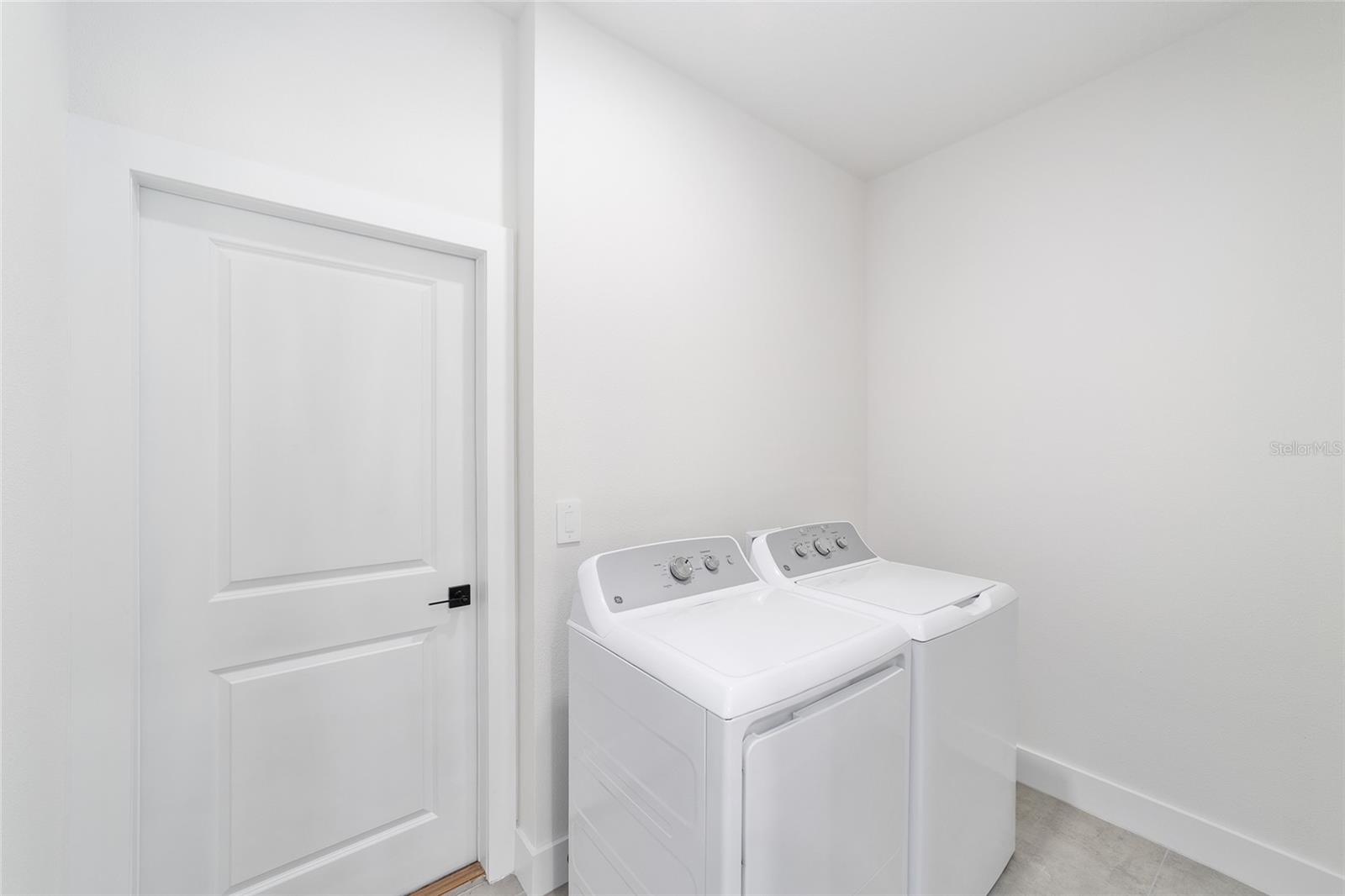 RAINBOW PK UN #3 - Residential