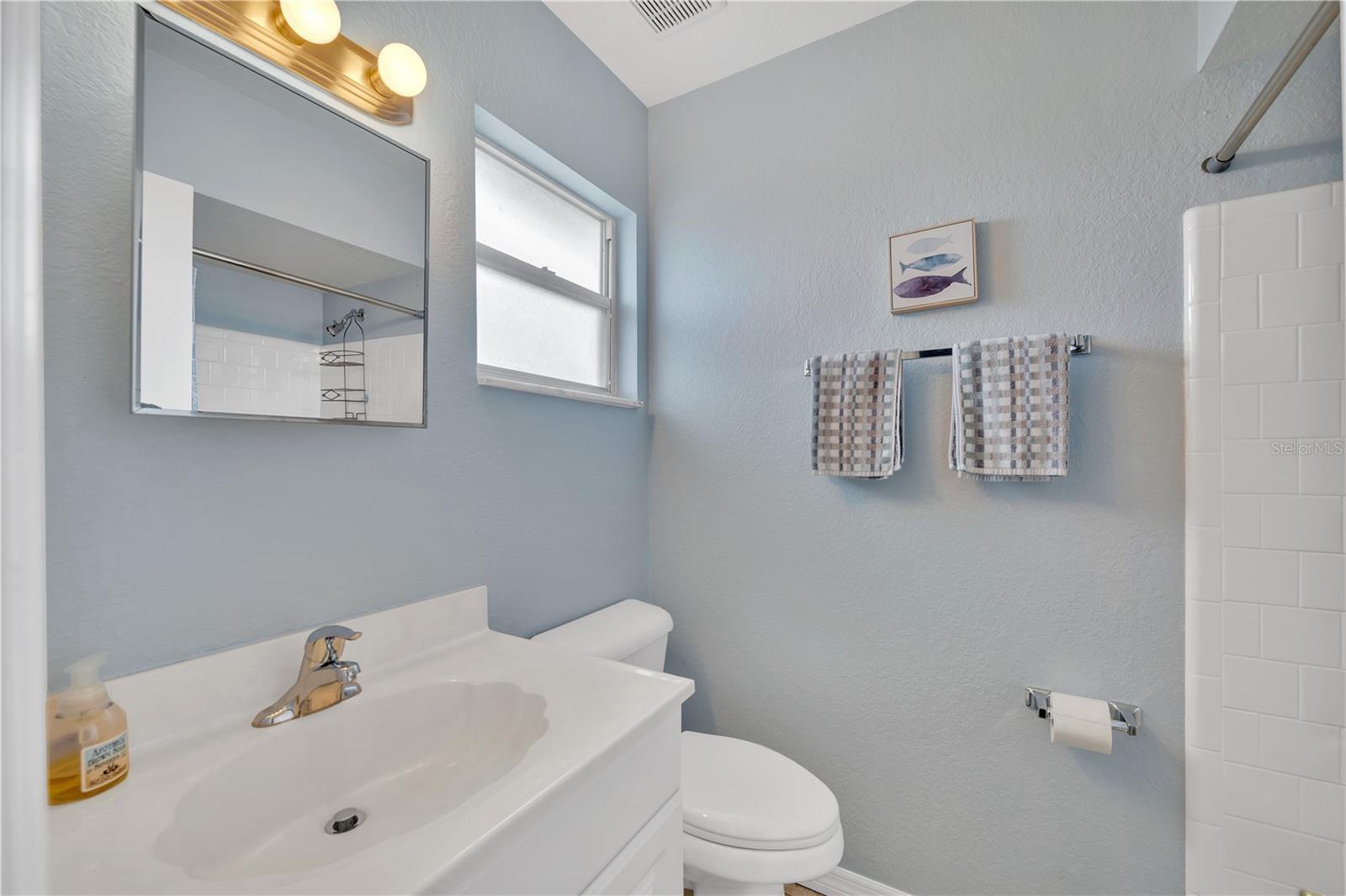 STRATHMORE RIVERSIDE II - Residential Lease