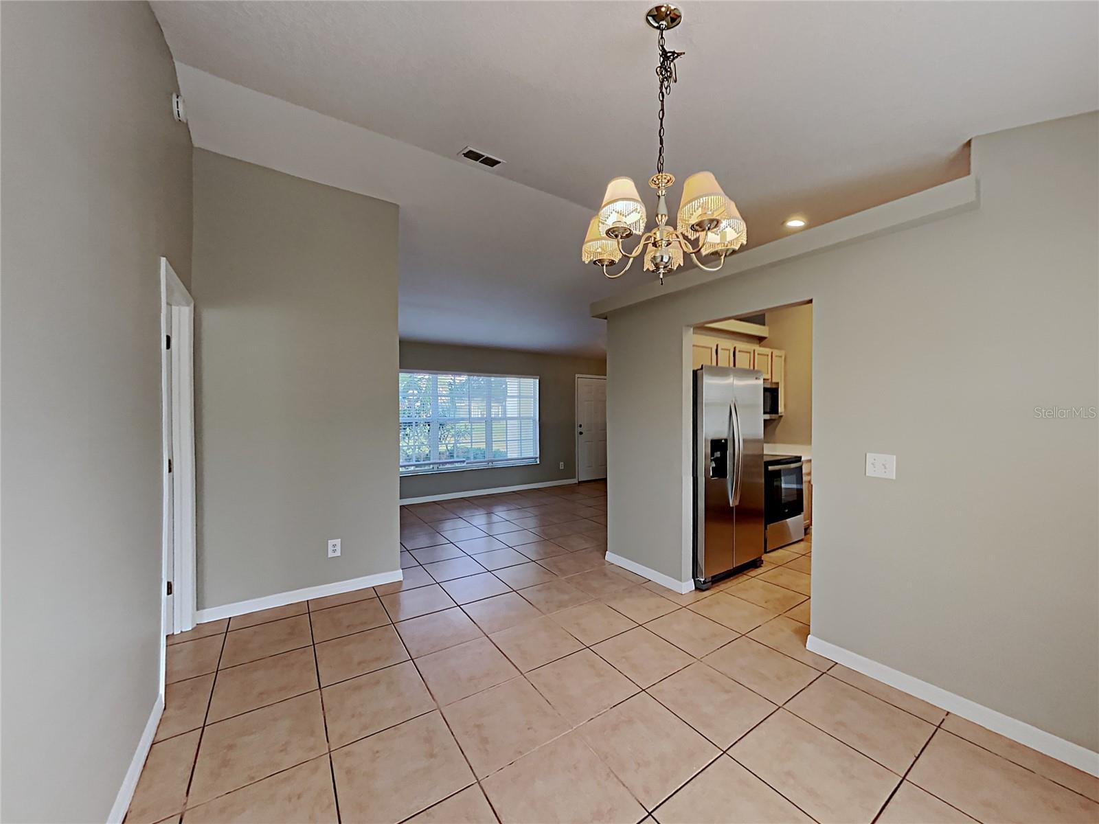 LOMA VISTA SEC 02 - Residential Lease