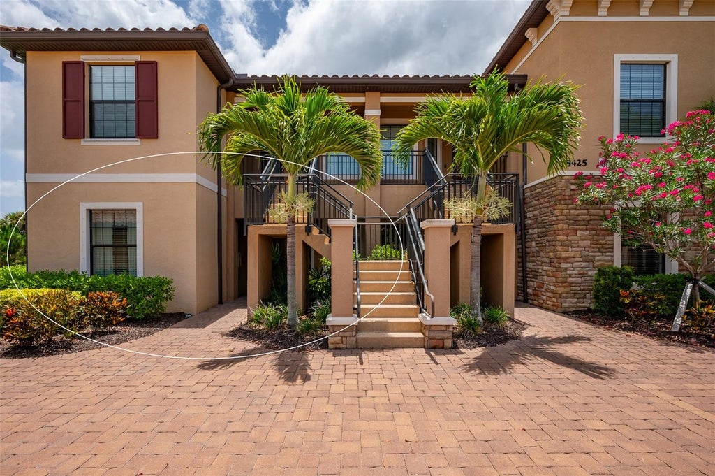 Photo of 5425 Cicerone Street #101, Sarasota, FL 34238 (MLS # A4699543)