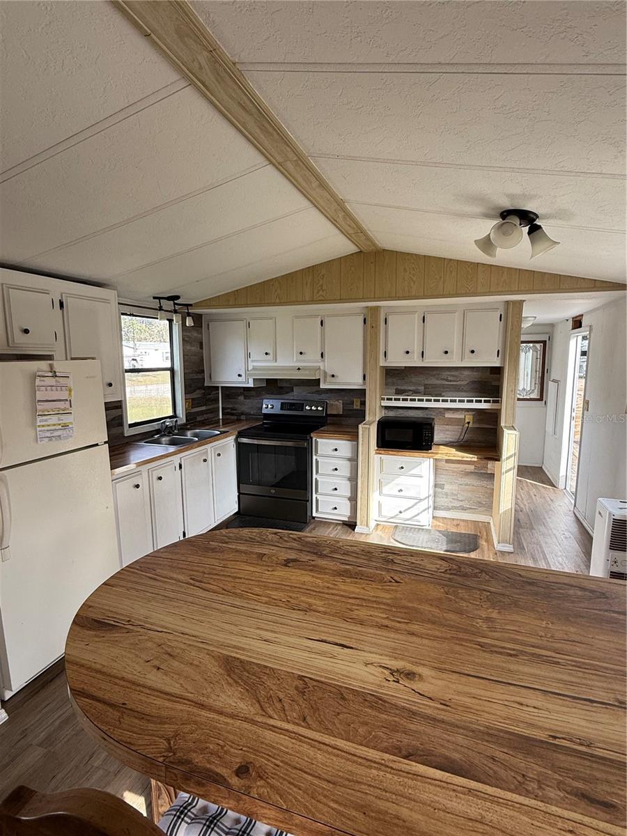 WELLS PARK - Residential