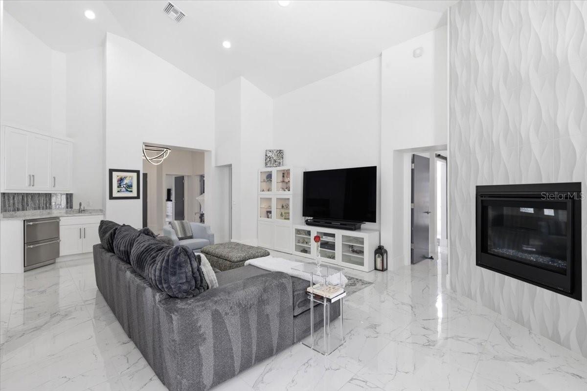 SOUTH BAY VILLAS - Residential