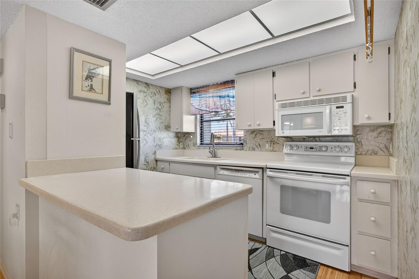 SILVERSANDS - Residential