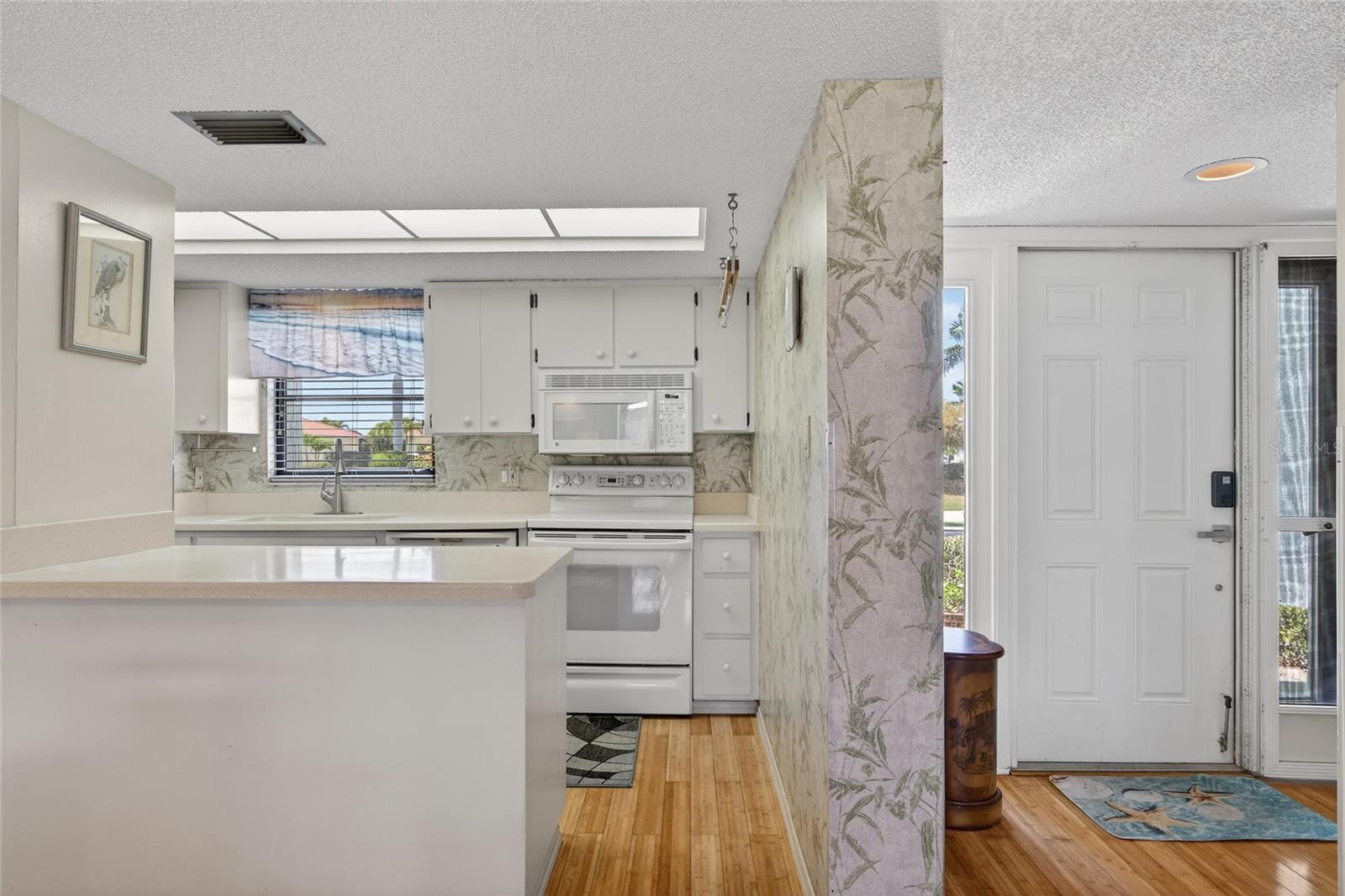 SILVERSANDS - Residential