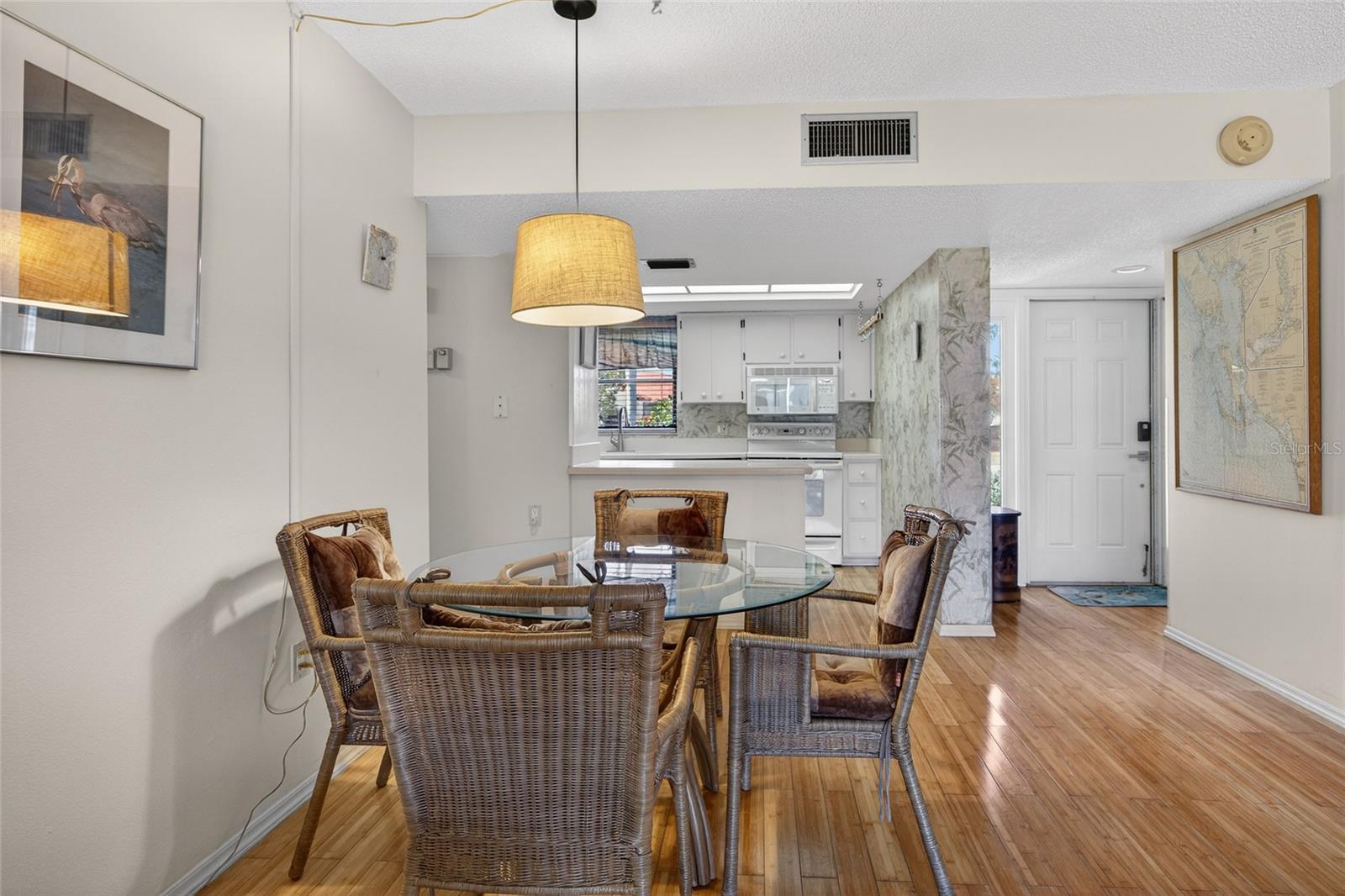 SILVERSANDS - Residential