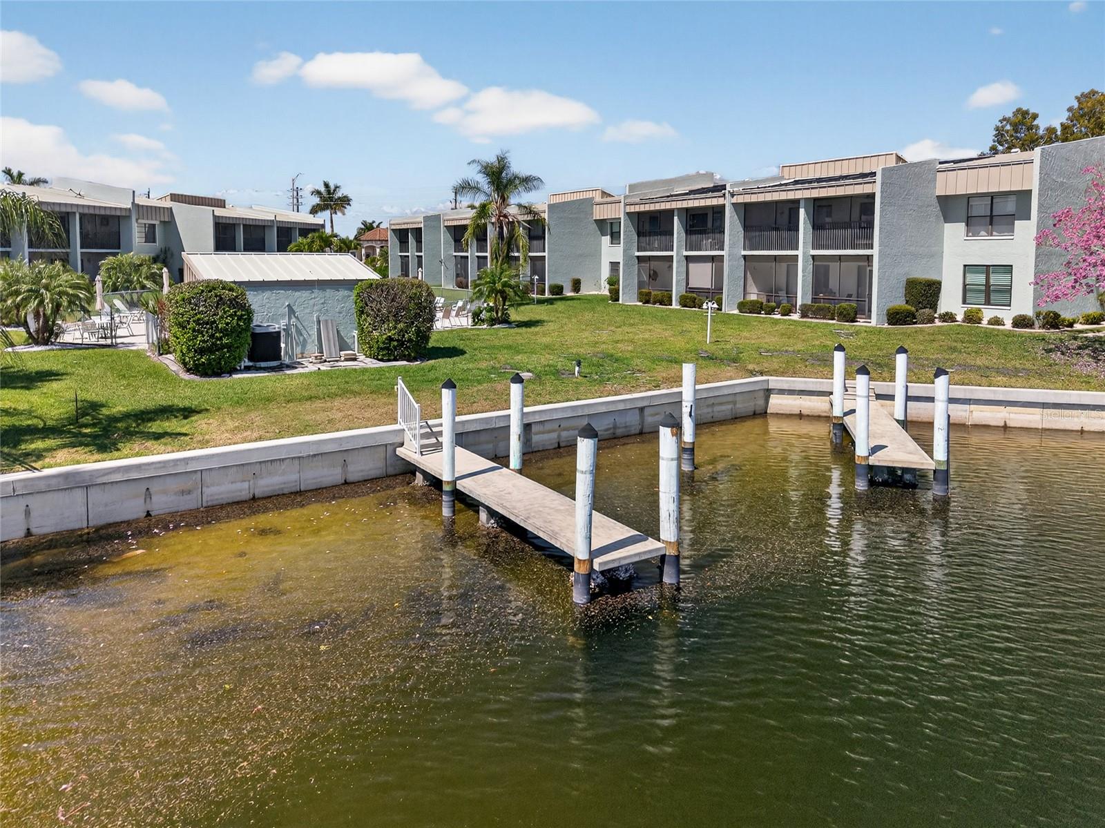 SILVERSANDS - Residential