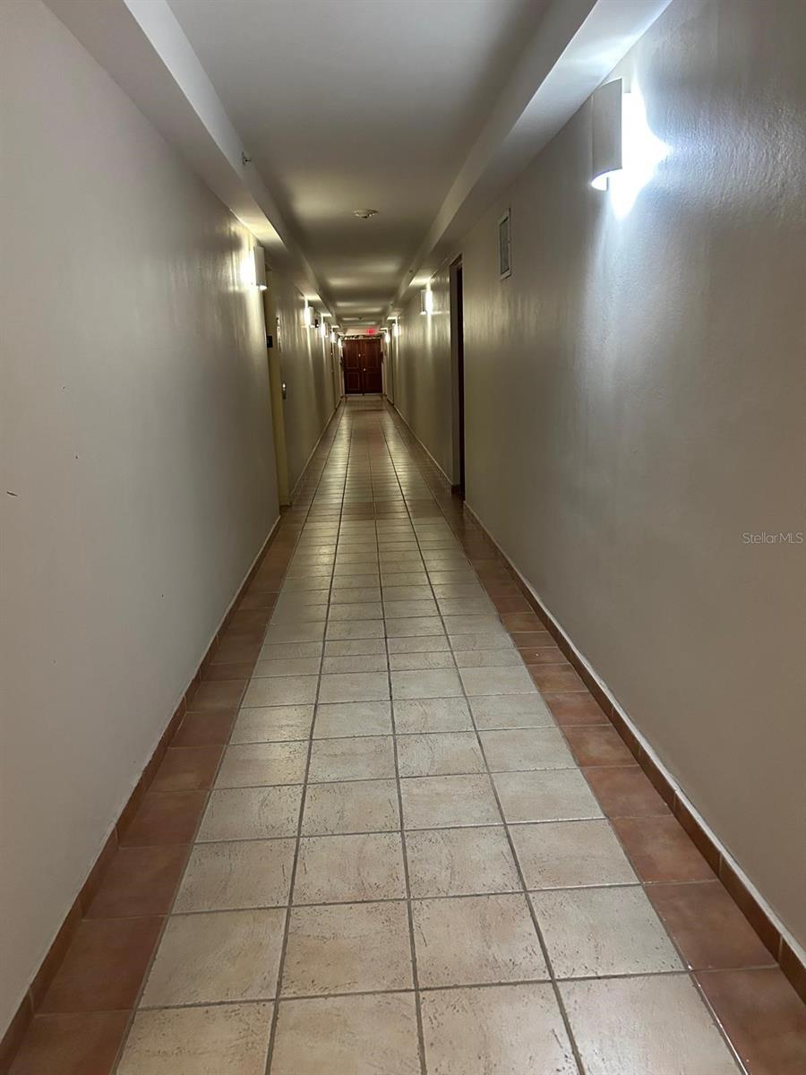 Cond. Torres del Escorial 4002 AVE. JOSE DE DIEGO 606