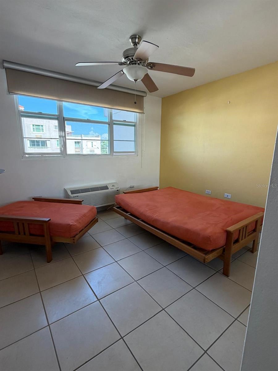 CONDOMINIO TORRES DEL ESCORIAL - Residential